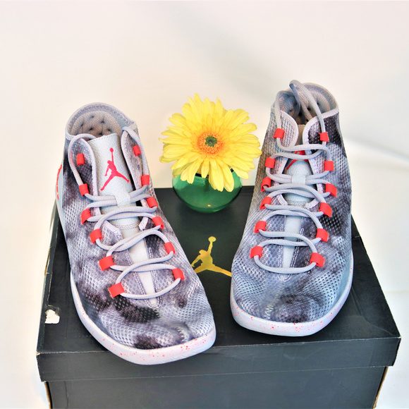 nike air jordan reveal